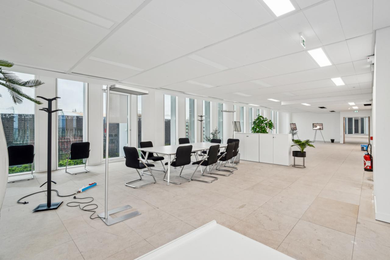 Bureau Paris 4200m² Location bureau Paris OLBUR2100333 4